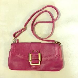 Fuchsia Yajna crossbody bag